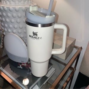 White Stanley Cup 40oz